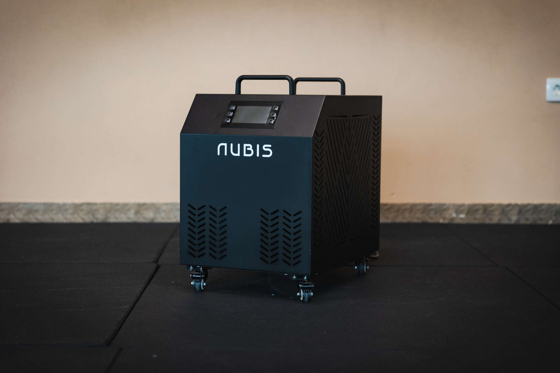 Nubis Chiller