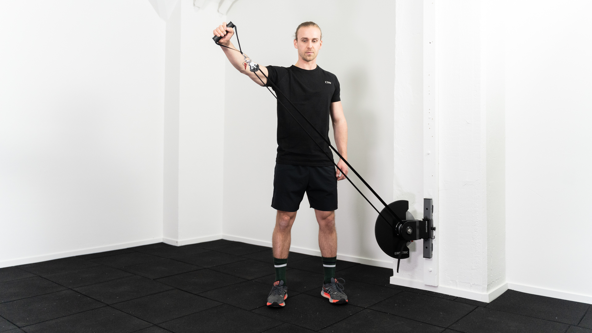 kPulley-Go-Single-Arm-Lateral-Side-Raise2 Exxentric kPulley Go - Sets