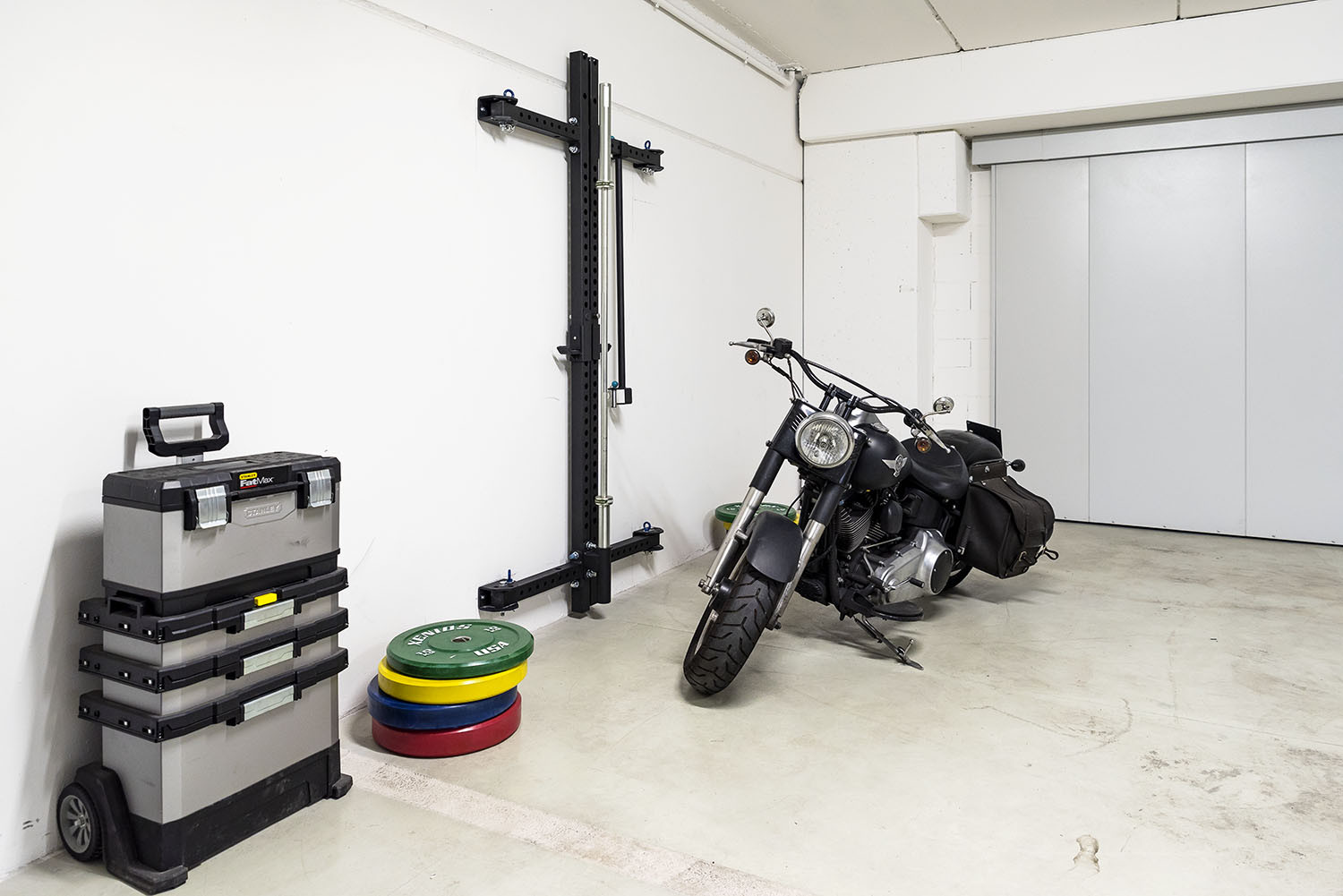 Xenios Compact Garage Rack