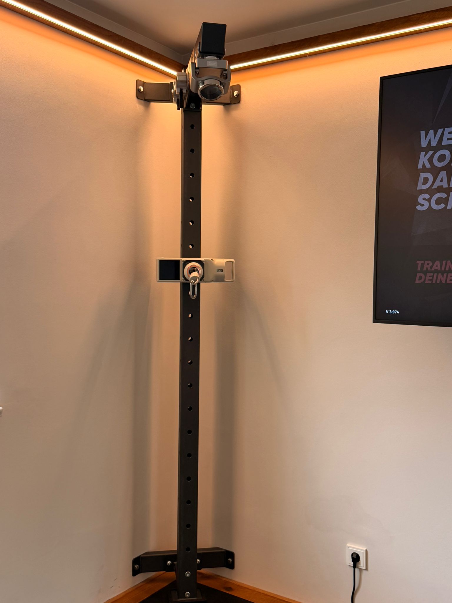 pullsh Eck-Rack für Beyond Power VOLTRA