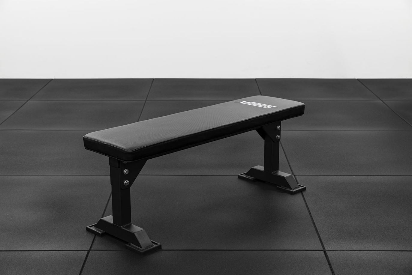 Xenios Heavy Duty Flat Bench