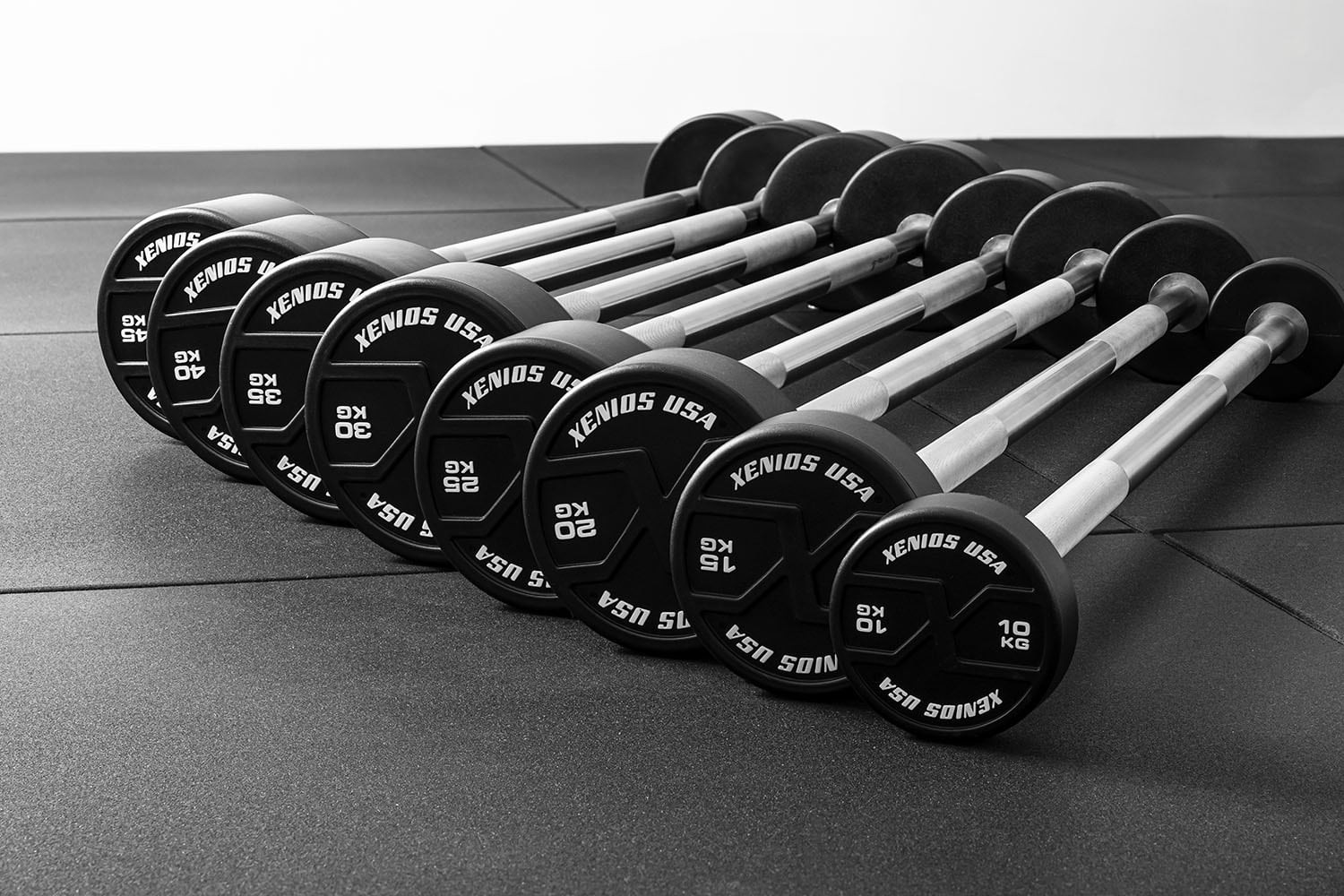 www-xeniosusa-com-Xenios-USA-PSFXDBB-31 Xenios X-Grips Straight Barbell Set