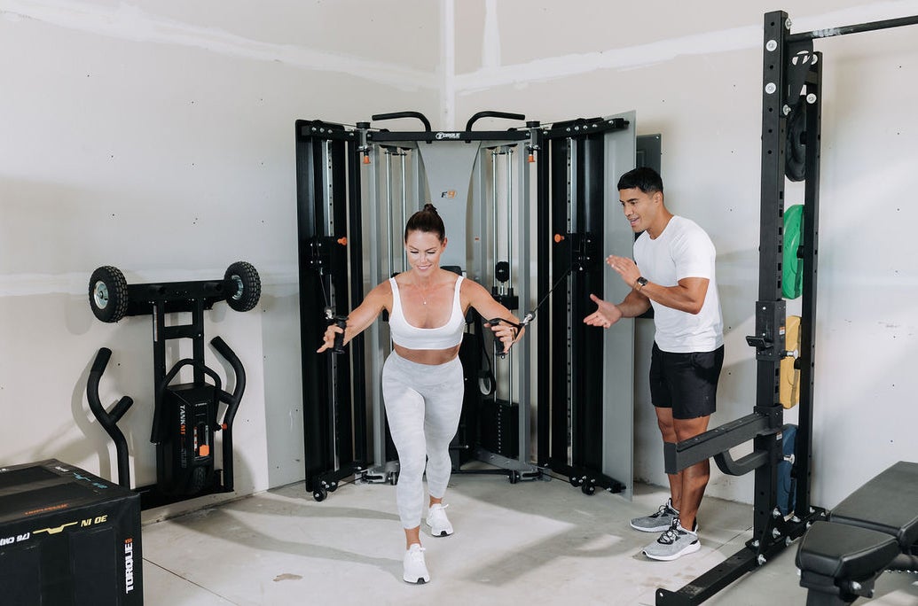 Torque-F9-Functional-Traininer-bei-pullsh3 Torque F9 Aufklappbarer Functional Trainer bei pullsh