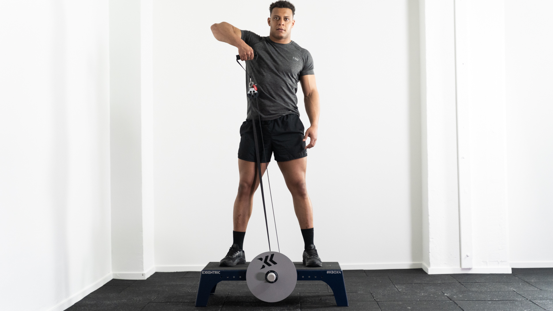 kBox4-Single-Arm-Upright-Row2 Exxentric kBox4 Pro - Sets