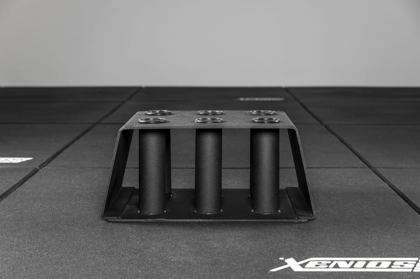 Xenios Floor Bars Rack