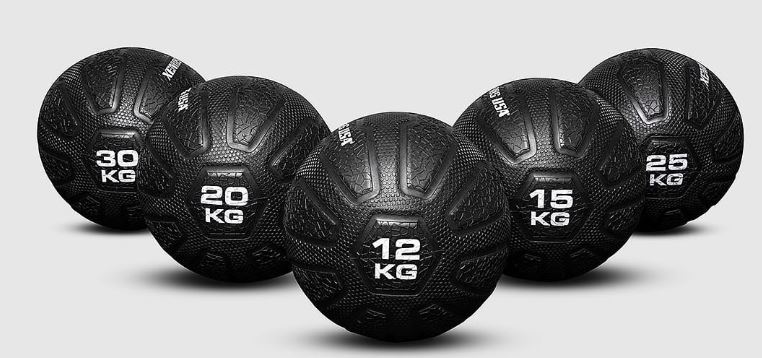 Xenios Heay Duty Rubber Med Ball bei pullsh