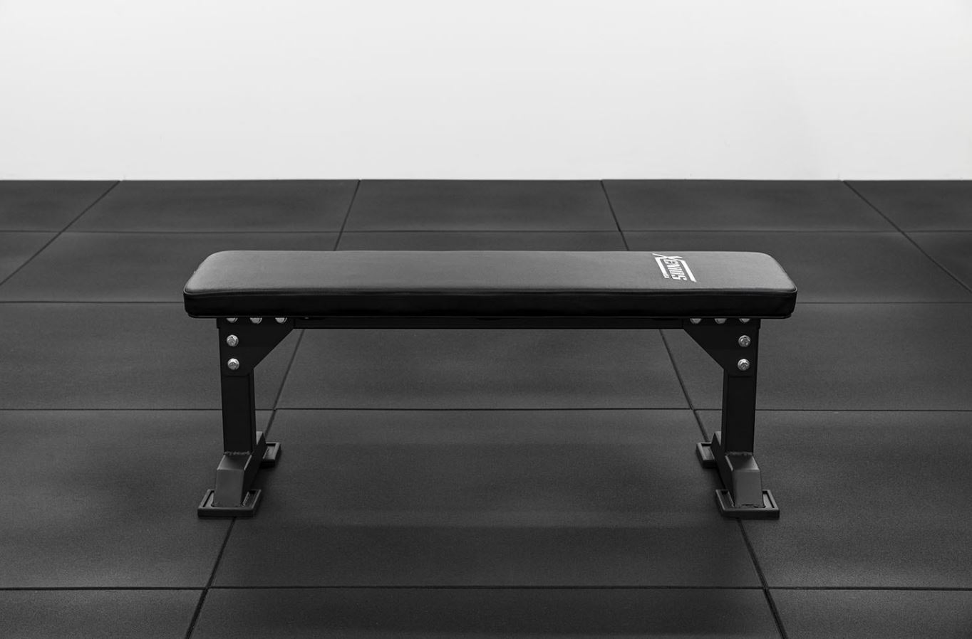 Xenios Heavy Duty Flat Bench