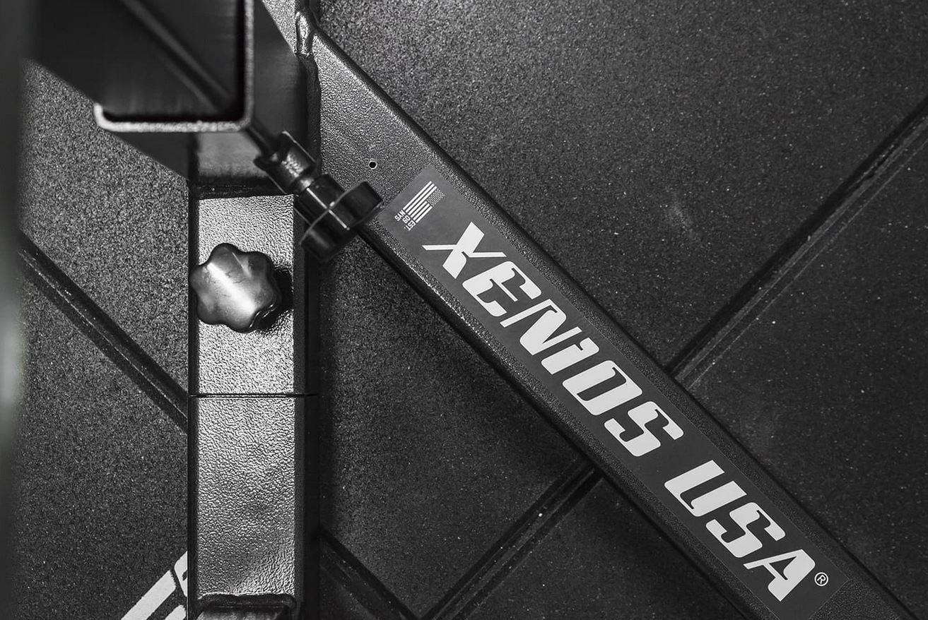 Xenios-Powerlifting-Competition-Bench-bei-pullsh8 Xenios Powerlifting Competition Bench bei pullsh