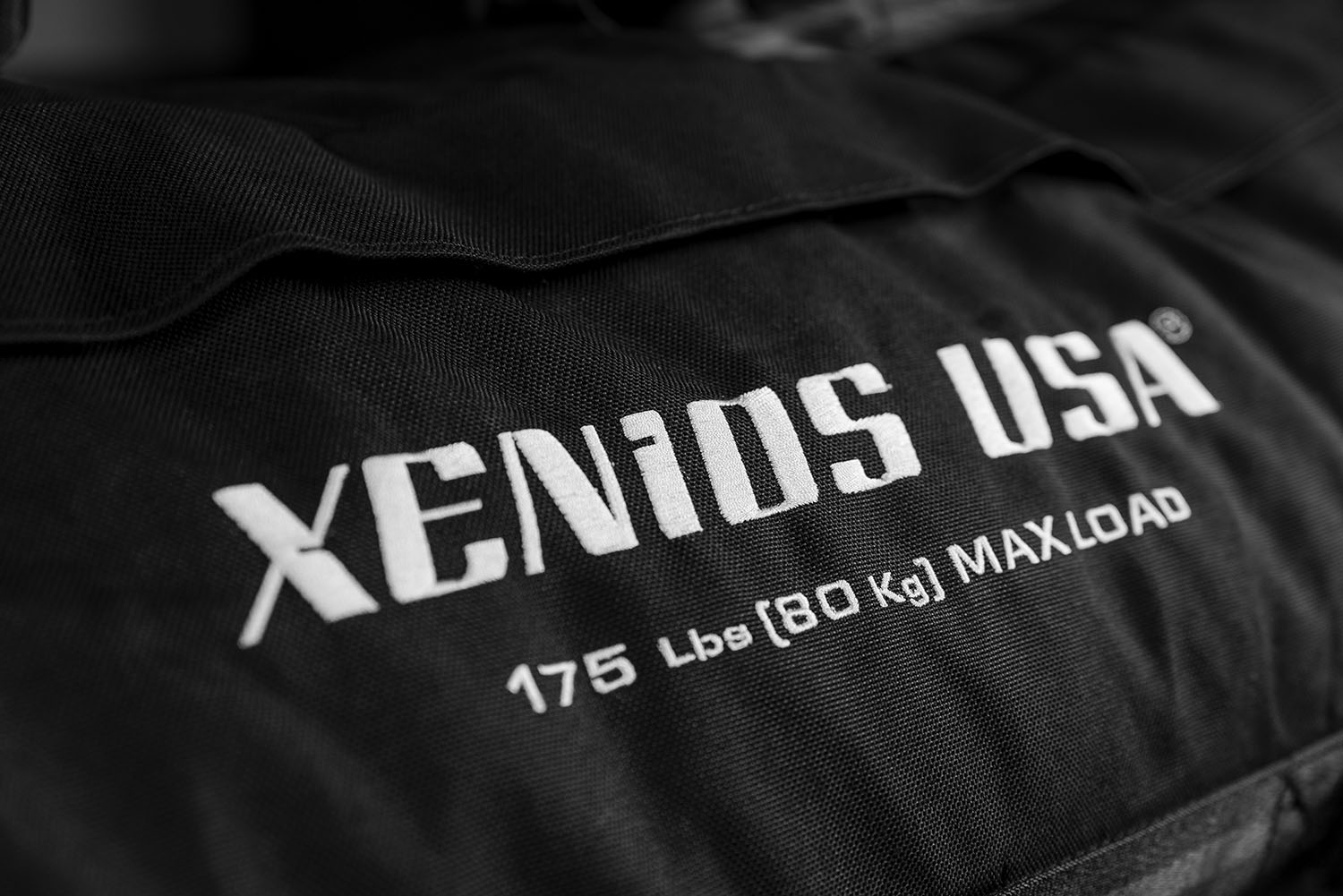 xenios-sandbag-schwarz-80-kg Xenios Sandbag